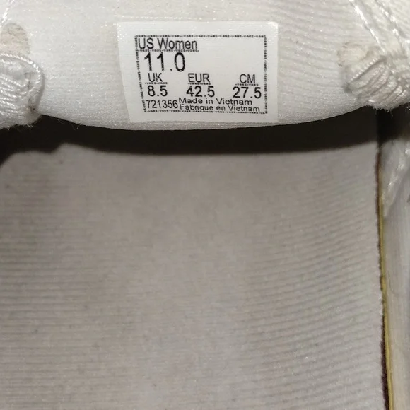 Vans Asher Deluxe Iridescent Slip-On Sneaker Size Women's 11 GUC - Picture 9 of 9